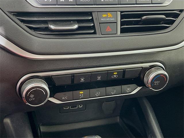 used 2021 Nissan Altima car, priced at $14,000