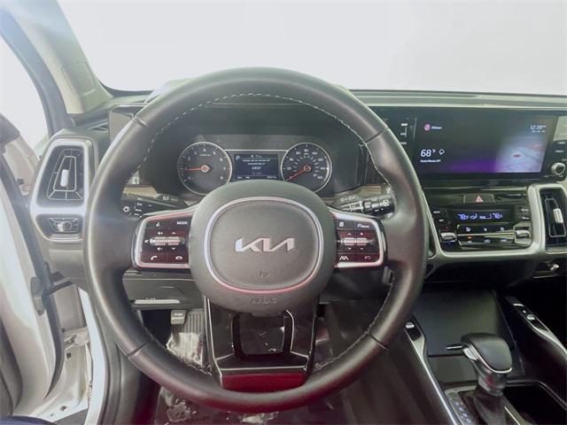 used 2022 Kia Sorento car, priced at $27,900