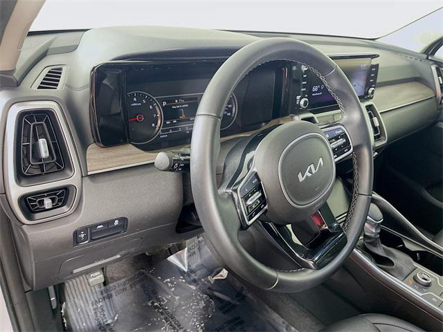 used 2022 Kia Sorento car, priced at $27,900