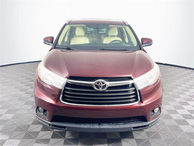 used 2015 Toyota Highlander car, priced at $16,500