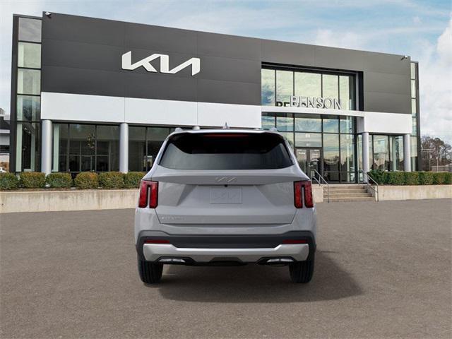 new 2025 Kia Sorento car, priced at $38,705