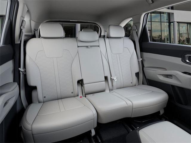 new 2025 Kia Sorento car, priced at $36,800