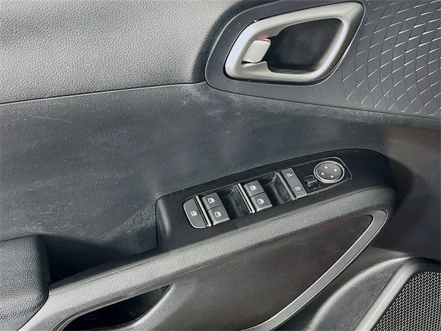 used 2021 Kia Soul car, priced at $16,900