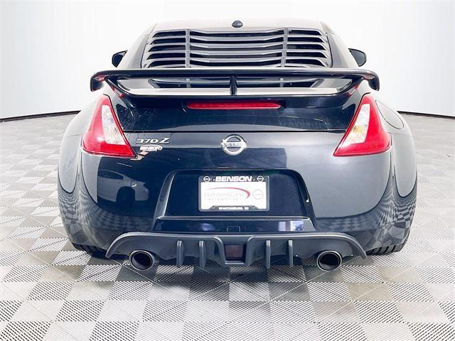 used 2009 Nissan 370Z car, priced at $18,900