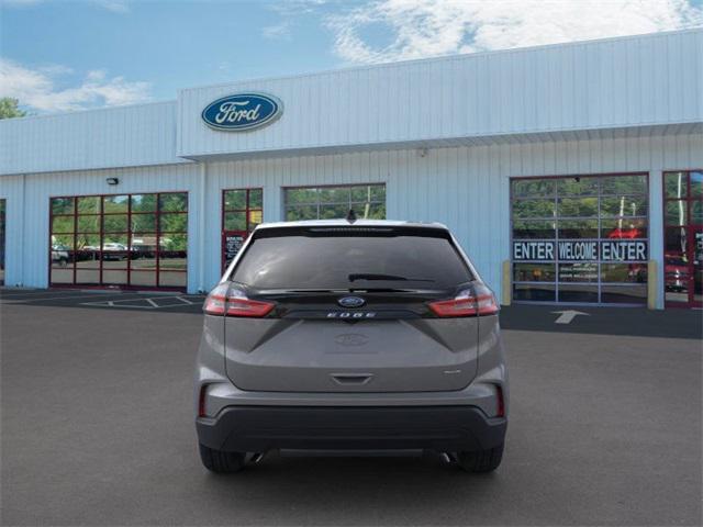 new 2024 Ford Edge car, priced at $32,256