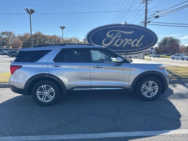 used 2020 Ford Explorer car