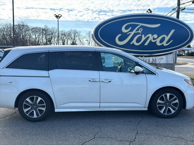 used 2015 Honda Odyssey car, priced at $9,175