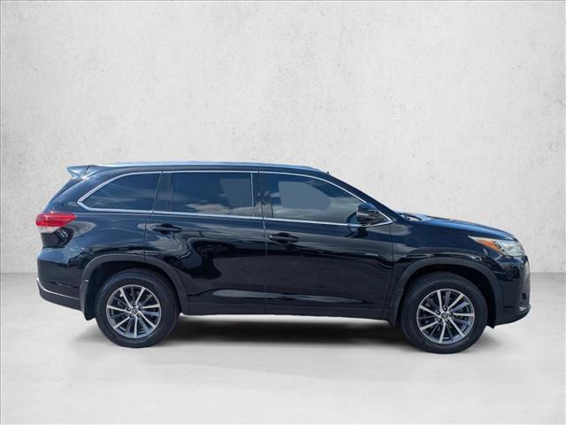 used 2019 Toyota Highlander car, priced at $24,953