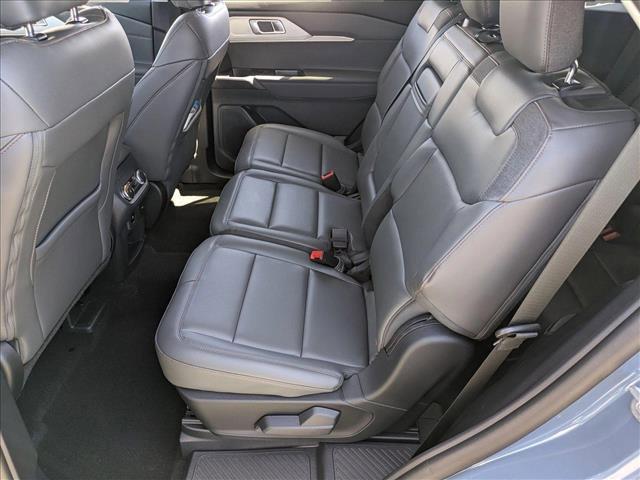 new 2025 Ford Explorer car, priced at $39,069