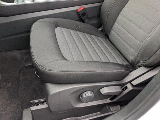 new 2024 Ford Edge car, priced at $30,499