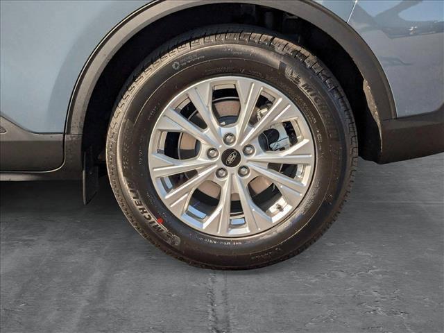 new 2025 Ford Escape car, priced at $25,599