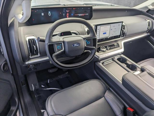 new 2025 Ford Expedition car, priced at $78,549