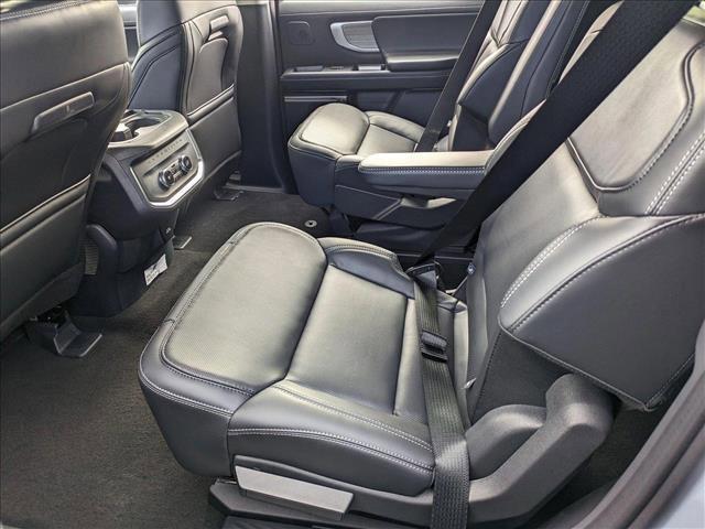new 2025 Ford Expedition car, priced at $78,549