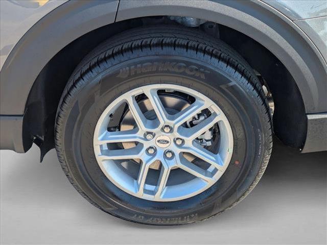 new 2026 Ford Explorer car, priced at $42,280