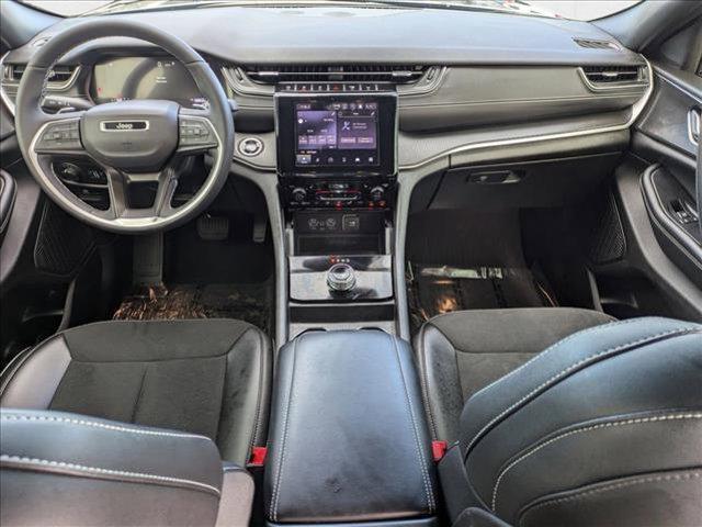 used 2024 Jeep Grand Cherokee car, priced at $29,455