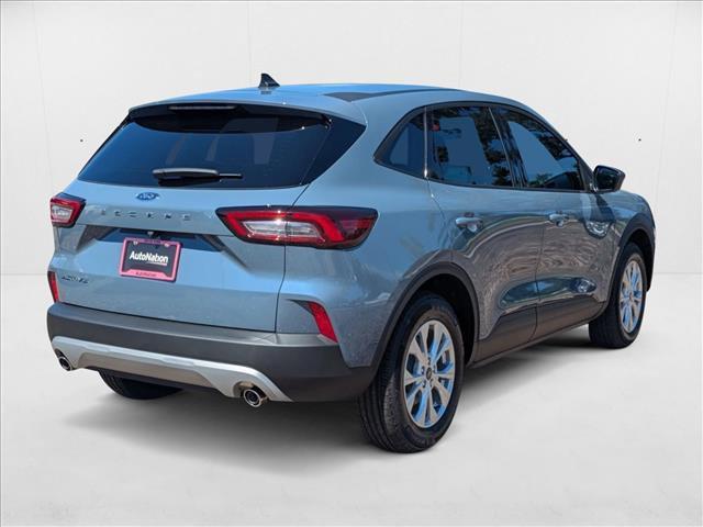 new 2025 Ford Escape car, priced at $22,179