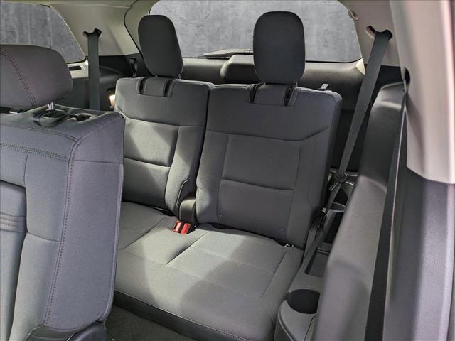 new 2025 Ford Explorer car, priced at $39,847