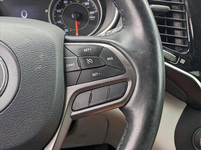 used 2020 Jeep Cherokee car, priced at $18,515