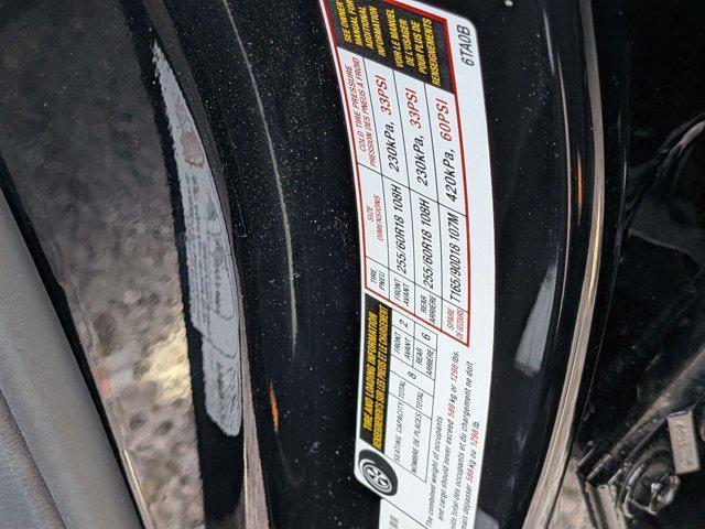 used 2022 Nissan Pathfinder car, priced at $22,992