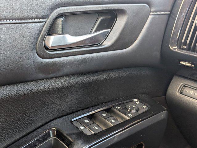 used 2022 Nissan Pathfinder car, priced at $22,992