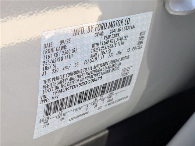 new 2025 Ford Explorer car, priced at $44,325