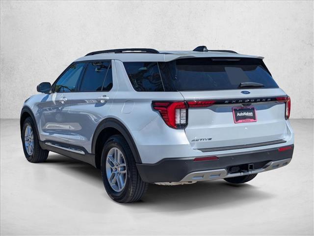 new 2025 Ford Explorer car, priced at $44,325