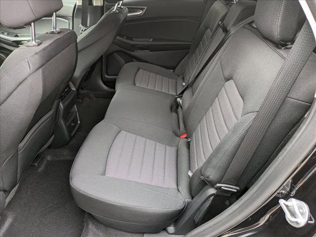 new 2024 Ford Edge car, priced at $31,999