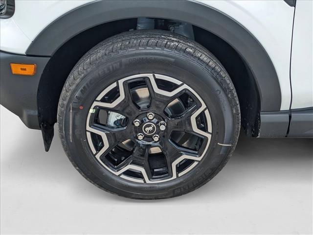 new 2025 Ford Bronco Sport car, priced at $31,399