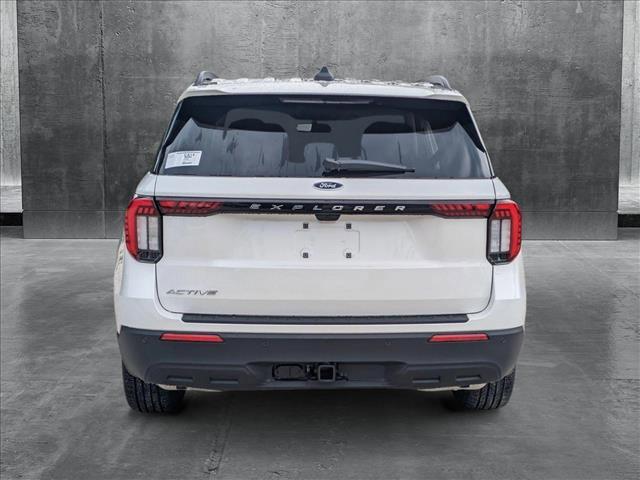 new 2025 Ford Explorer car, priced at $39,999