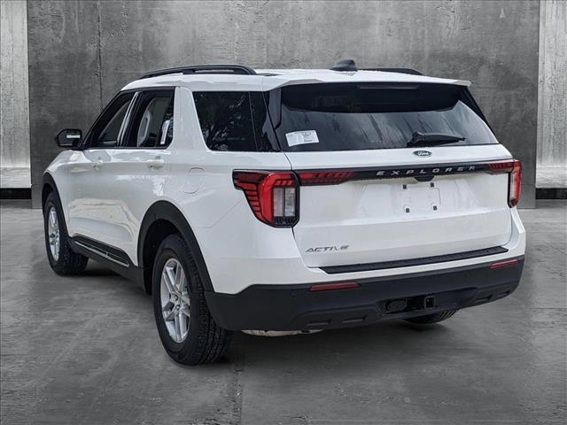 new 2025 Ford Explorer car, priced at $39,999