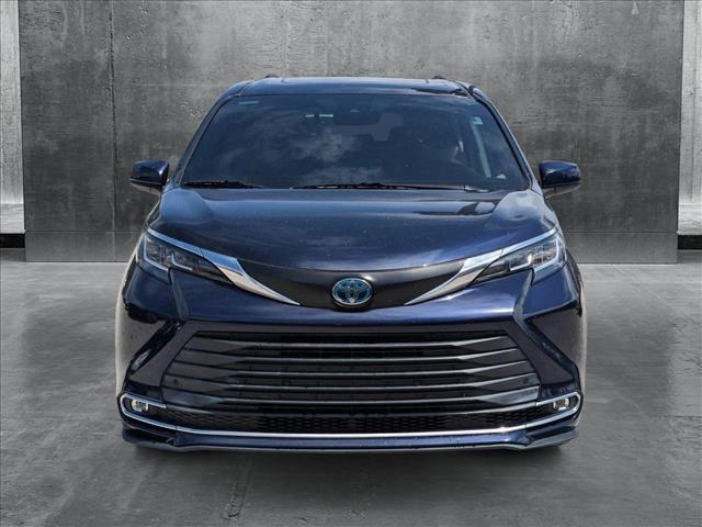used 2021 Toyota Sienna car, priced at $39,995