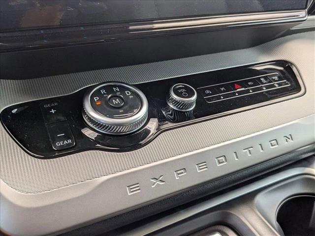 new 2025 Ford Expedition car, priced at $68,210