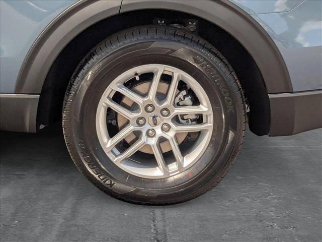 new 2025 Ford Explorer car, priced at $39,632