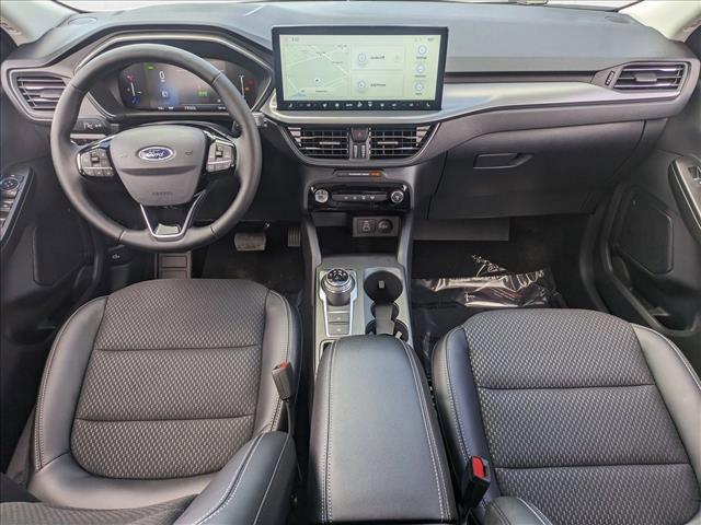 new 2025 Ford Escape PHEV car, priced at $26,899