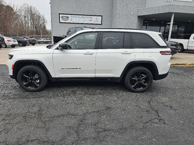 used 2023 Jeep Grand Cherokee car, priced at $29,500