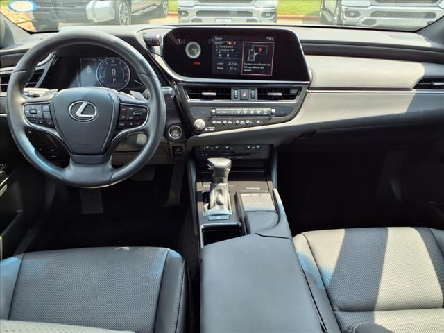 used 2022 Lexus ES 350 car, priced at $35,750