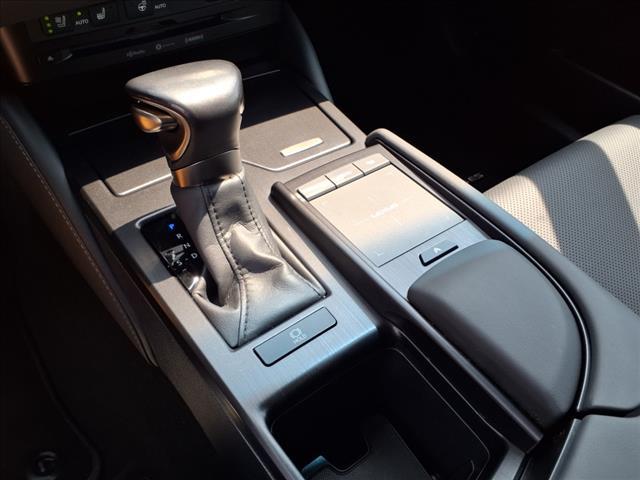 used 2022 Lexus ES 350 car, priced at $35,750