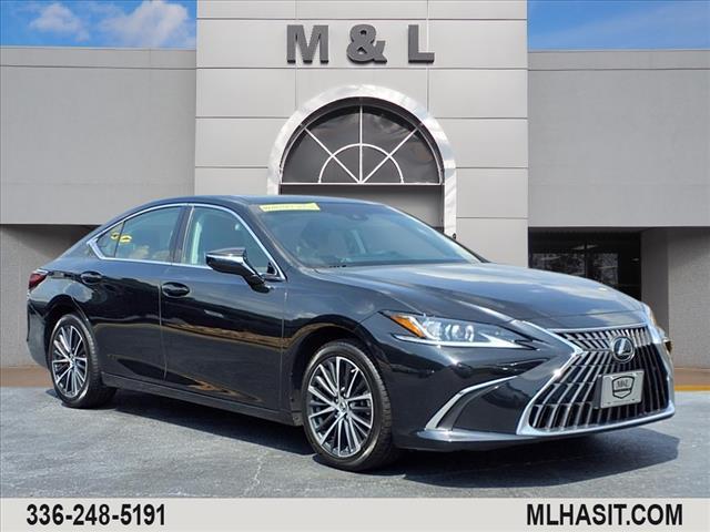 used 2022 Lexus ES 350 car, priced at $32,000