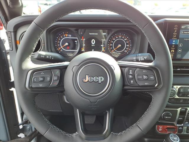 new 2025 Jeep Gladiator car, priced at $55,369