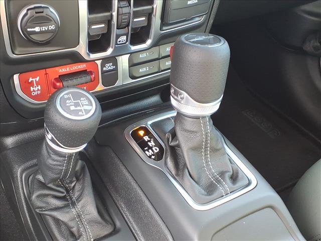 new 2025 Jeep Gladiator car, priced at $55,369