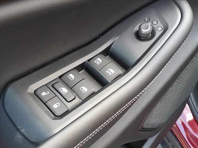 new 2025 Jeep Grand Cherokee car, priced at $44,425