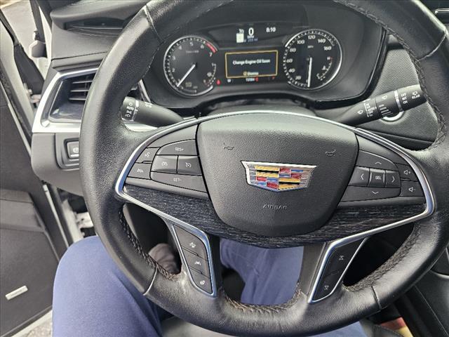used 2024 Cadillac XT5 car, priced at $29,000