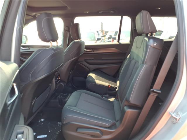 new 2025 Jeep Grand Cherokee L car, priced at $33,236