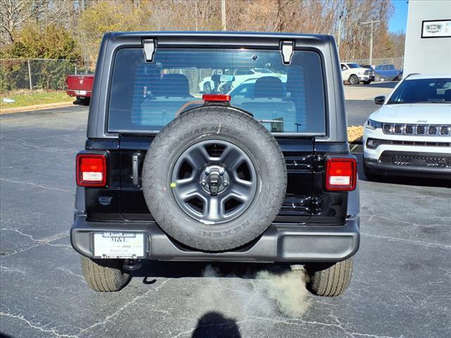 new 2025 Jeep Wrangler car, priced at $32,311