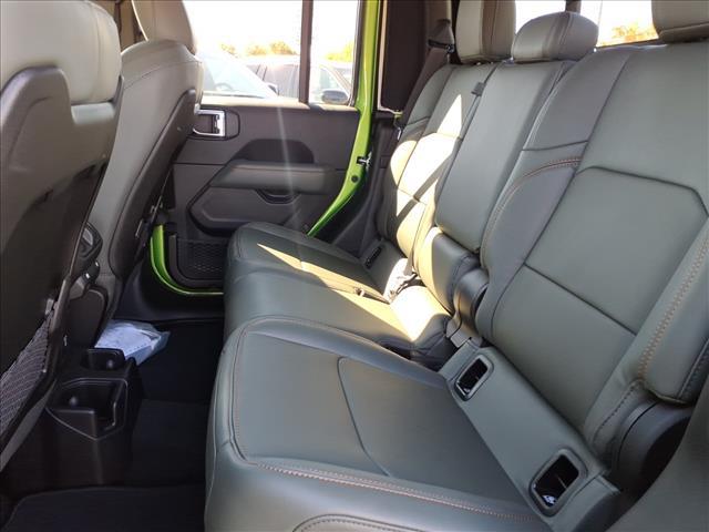 new 2025 Jeep Gladiator car, priced at $54,869