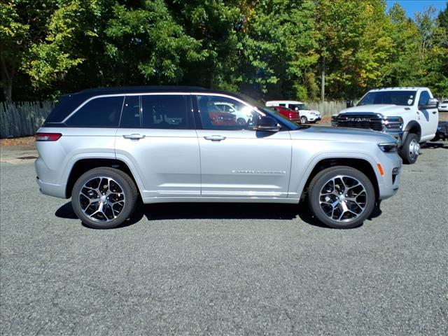 new 2025 Jeep Grand Cherokee car, priced at $56,604