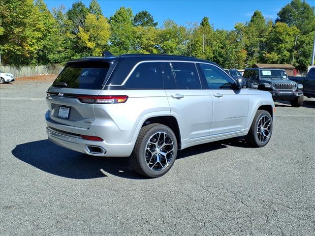 new 2025 Jeep Grand Cherokee car, priced at $56,604