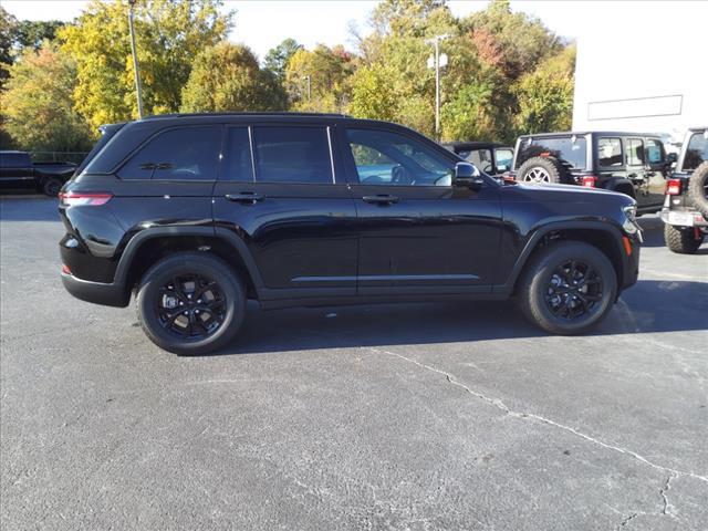 new 2025 Jeep Grand Cherokee car, priced at $38,831