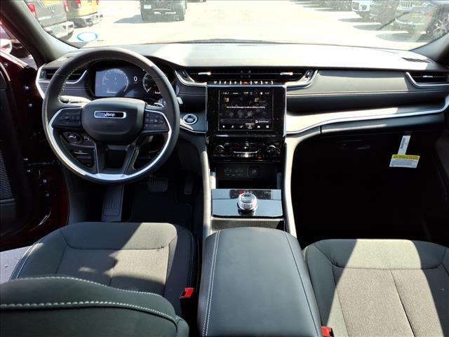 new 2025 Jeep Grand Cherokee car, priced at $35,278