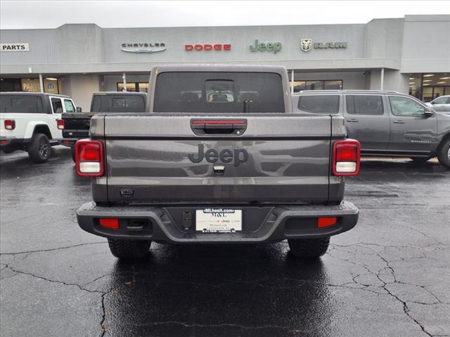 new 2025 Jeep Gladiator car, priced at $39,409